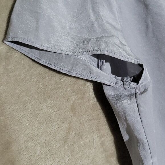 Banana Republic Women's 100% Silk Top - SIZE S/6P - Picture 7 of 10